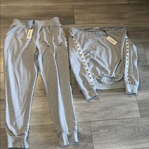 WHY Grey Star-Trim Sweatshirt & Jogger Set